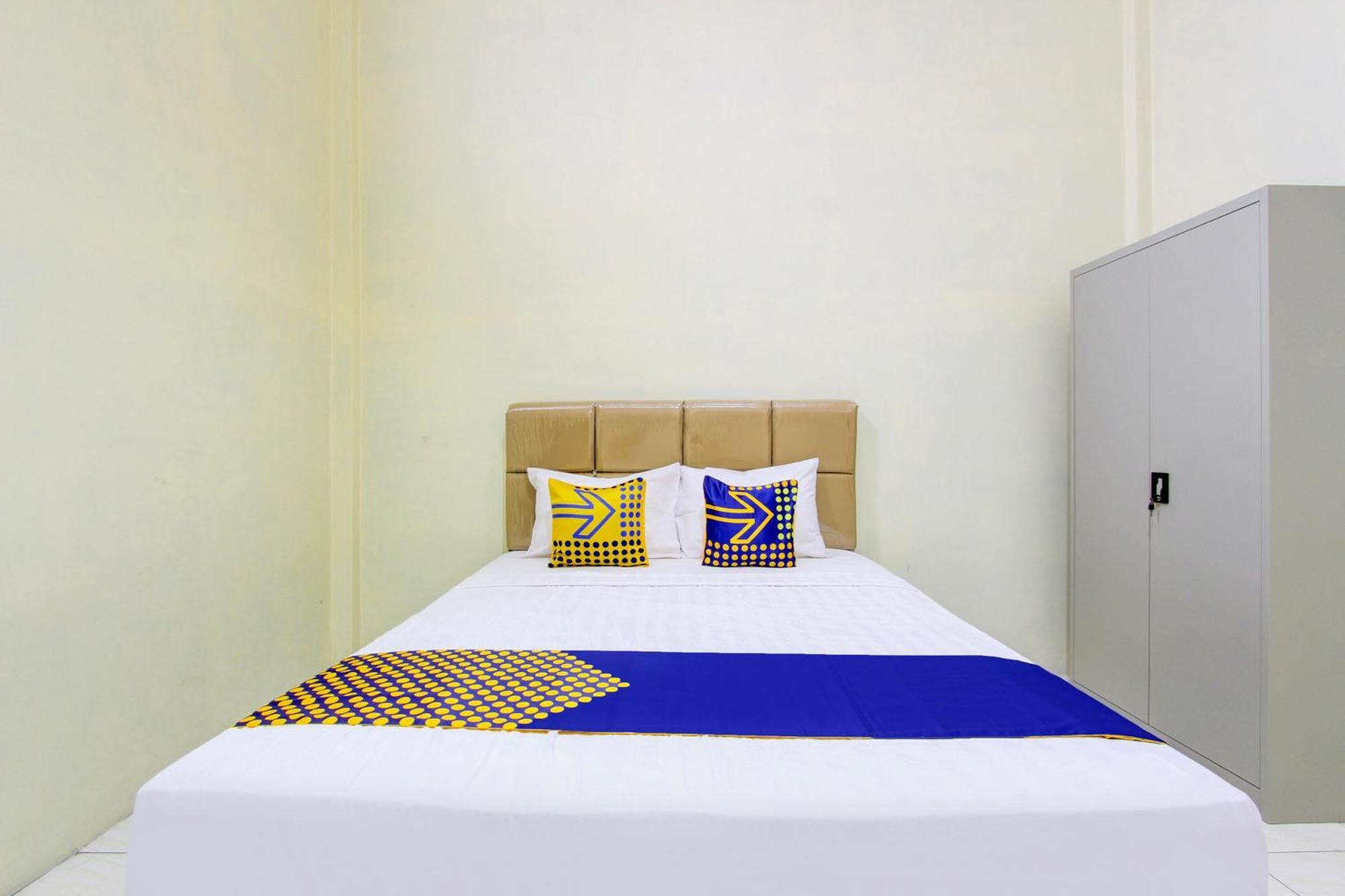 Spot On 93245 Guest House Mulia Dua Syariah Klaten Eksteriør bilde